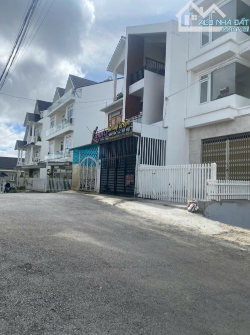 Bán Đất Đẹp Đường Nhựa 8m Sau Lưng Đại Học Đà Lạt - 4
