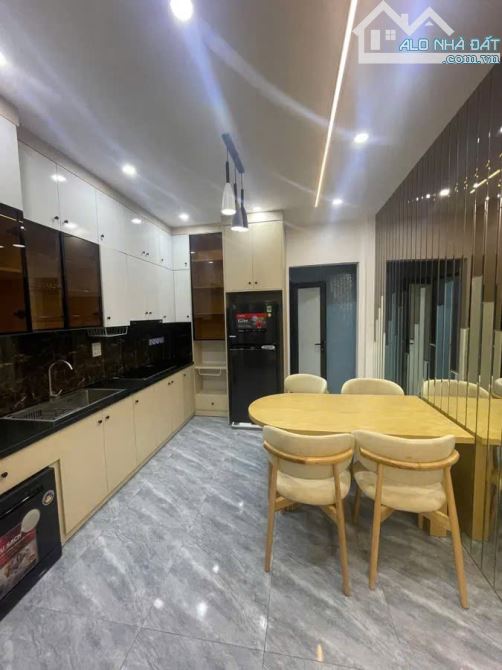 NHÀ ĐẸP NGỌC THỤY, LONG BIÊN CỰC HIẾM – THANG MÁY – FULL NỘI THẤT - 4