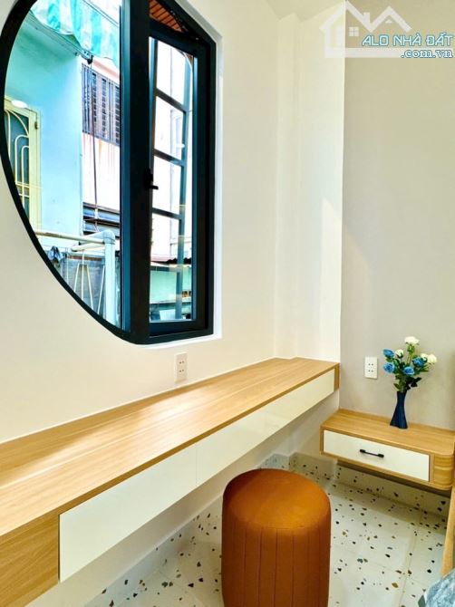 🔥 PHÚ NHUẬN, HUỲNH VĂN BÁNH, 27m2, 2 TẦNG, 2 PN, 2 WC. GIÁ: 5,25 Tỷ🔥 - 4