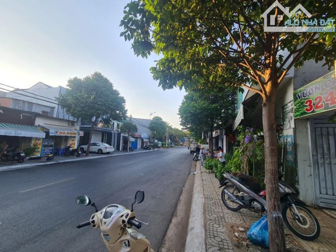 BÁN NHÀ MẶT TIỀN BÌNH GIÃ, GIÁ CHỈ 8.5 TỶ - 4