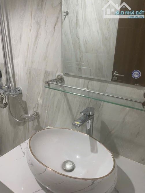 Cho thuê nhà mới 45m2* 7 tầng thang máy, ngõ 65 Võng Thị, Tây Hồ - 4