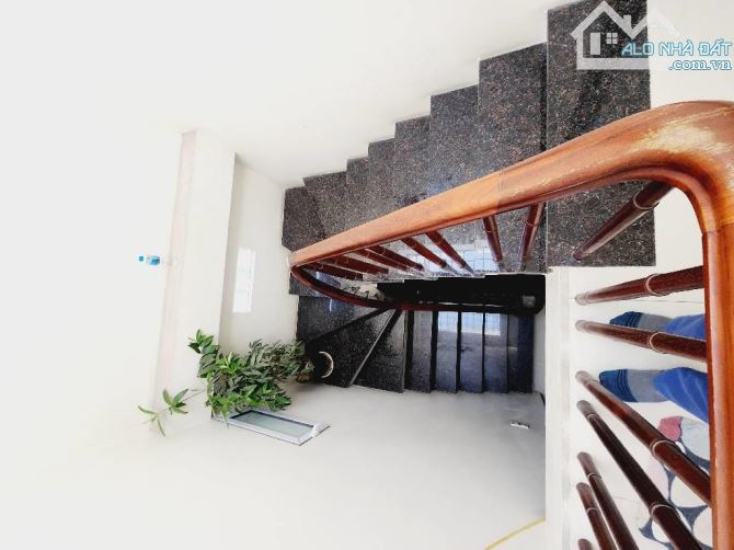 Bán nhà phố Thuỵ Phương 37m2, dân xây 5 tầng, ô tô đỗ cửa chỉ hơn 6 tỷ - 4