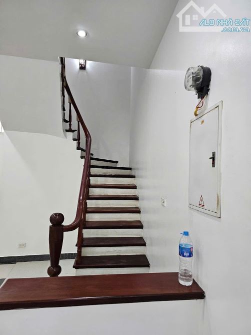 Nhà dòng tiền Yên Hòa-39m2-6 tầng-10 phòng- cho thuê 40tr/ tháng-chỉ hơn 10 tỷ - 4