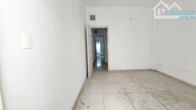 LẠC LONG QUÂN – ÔTÔ - GẦN HỒ – 6T THANG MÁY – 50M² – 14.5 TỶ (BTH9158) - 4