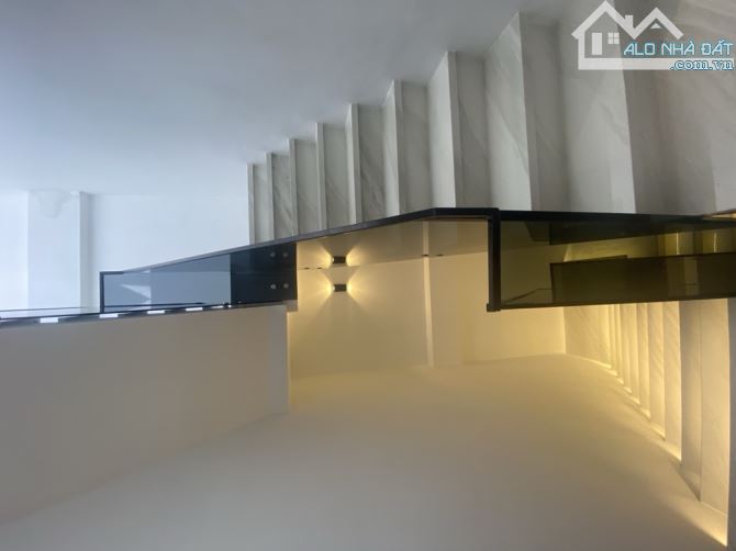 NHÀ ĐẸP TÂN BÌNH HẺM XE TẢI - 4 TẦNG - HƠN 60M2 - FULL NỘI THẤT - 4