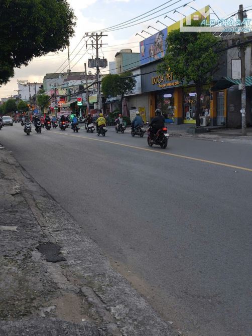 BÁN KHÁCH SẠN MT 6 Tầng ĐÚC LÊ VĂN KHƯƠNG THỚI AN QUẬN 12 GIÁ RẺ 19 TỶ TL - 4