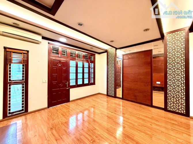 BÁN NHÀ PHỐ TÂN MAI, VỈA HÈ, Ô TÔ TRÁNH, GẦN HỒ ĐỀN LỪ 90M X 5 TẦNG GIÁ 24,5 TỶ - 5