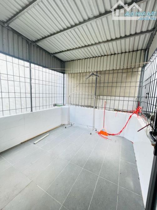 BÁN NHÀ 4 TẦNG PHỐ TRẦN KHÁT CHÂN - HAI BÀ TRƯNG - DT 33M - GIÁ 6.7 TỶ - THÔNG TIN CHUẨN - 5