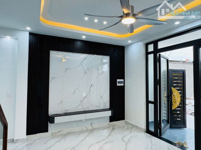 Bán Nhà Quuốc lộ 5 Đồng Hải, An Hưng, Hồng An, HP. 2,15 tỷ, 61m2. 3 tầng - 5