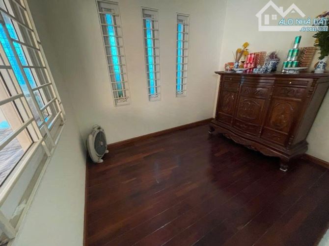 Lô góc ngõ 267 Hoàng Hoa Thám 9.2 tỷ, 45m, mặt tiền 6m, ngõ nông, 3 thoáng - 5