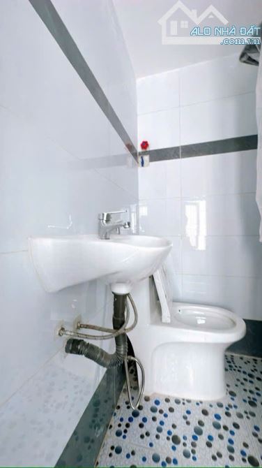 -- Chủ cần bán nhanh nhà q4 không quy hoạch - 5