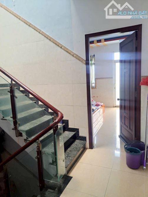 Nhà bán Hẻm Xe Hơi gần Mặt Tiền đường Hương Lộ 2, 61m2 4 TẦNG 5 PN, giá giảm - 5