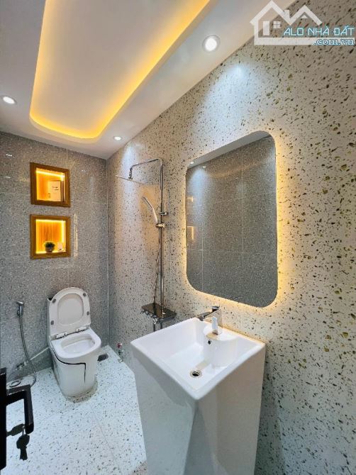 Nhà gò Vấp 2 mặt hẻm xe hơi 5 phòng ngủ khu đồng bộ vip đường Phan Huy Ích Phường 14 - 5