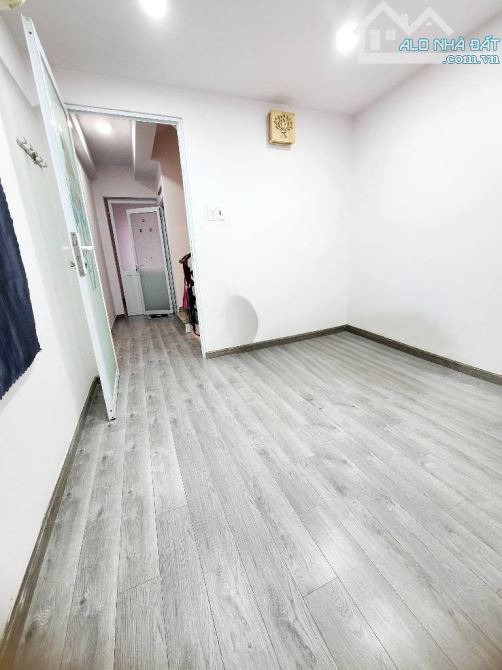 BÁN NHÀ ĐẸP NGUYỄN THIỆN THUẬT,5 TẦNG, 35M2, GIÁ 6,6 TỶ - 5