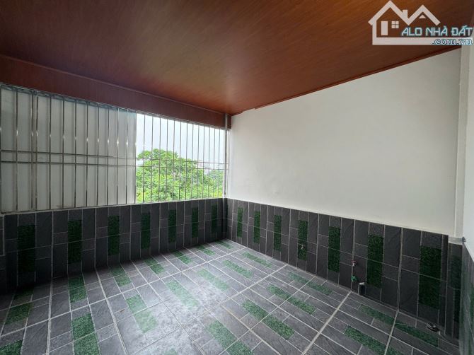 Bán nhà dân xây Đức Giang, 4 Tầng, Lô góc, 3 Thoáng, 4 PN, 2 ô tô tránh, full nội thất - 5