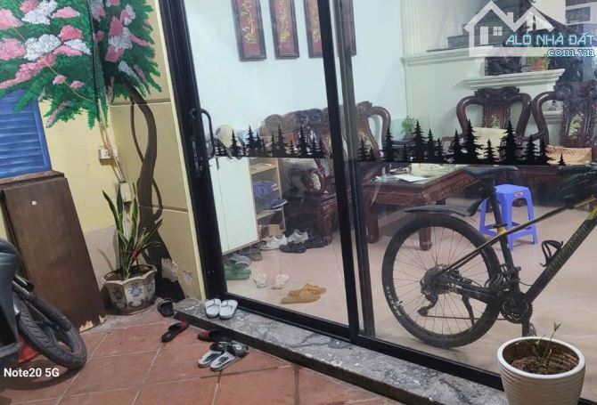 Dt 80M - 3 TẦNG -GIÁ 10.5 TỶ - Ô TÔ - NGÕ THÔNG - KINH DOANH - 5