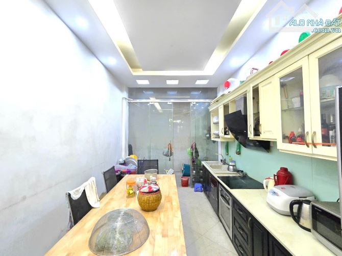 Cần bán gấp nhà Lê Thanh Nghị 58m 5 tầng 2 thoáng giá 11.x tỉ  - gần ô tô, ngõ to thông - 5