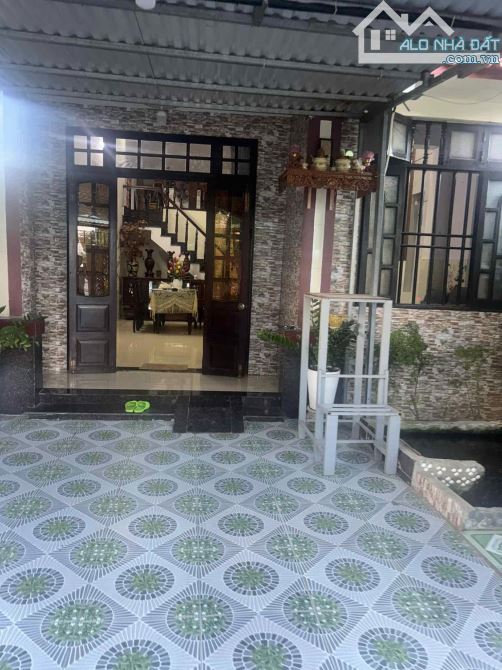 📌📌📌LÀM VIỆC TRỰC TIẾP GIÁ TỐT !!!bán nhà cấp 4 kiệt giáng đông 2 - 5