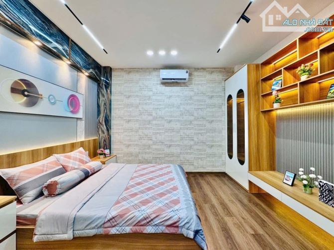 Bán nhanh căn nhà 58.8m2 ngay Tô Hiến Thành, Q10. Giá: 4 Tỷ 210 tr. SHR, vị trí trung tâm - 6