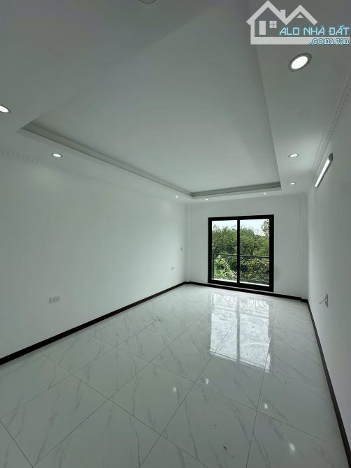 NHÀ MỚI KÍNH COONG-5TẦNG THANG MÁY-Ô TÔ ĐỖ CỬA PHỐ VĨNH HƯNG CHỈ HƠN 7 tỷ - 6