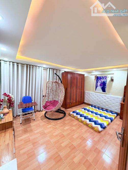 Nhà 2,5 tầng đường Đỗ Quang, gần N Văn Linh & Cầu Rồng - 6