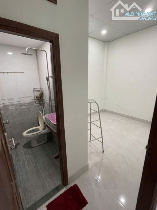 Bán nhà mặt tiền Nguyễn Thị Kiểu Quận 12 140m² 4,2 x18m - 1 lầu mới giá 3.75 tỷ vi bằng - 6