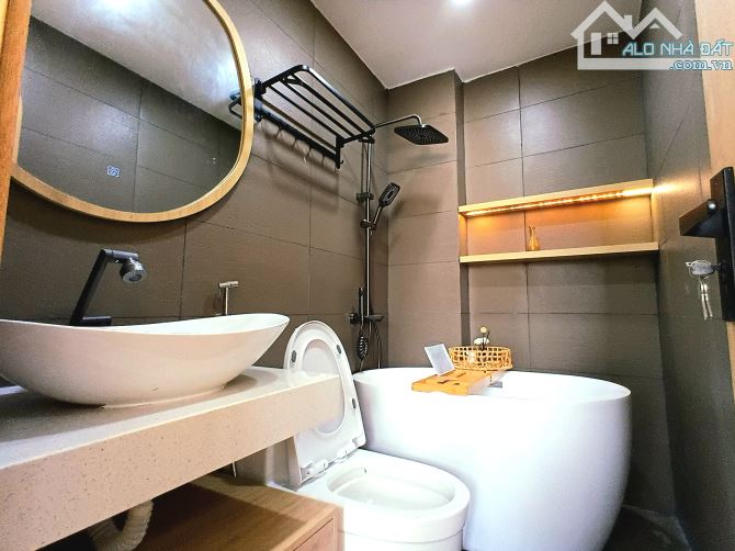 Bán Nhà Đường Lê Văn Sỹ Quận Phú Nhuận - 6 Tầng - HXH Thông - 27m²(3,9 x 7 nở hậu) 7,85 Tỷ - 6