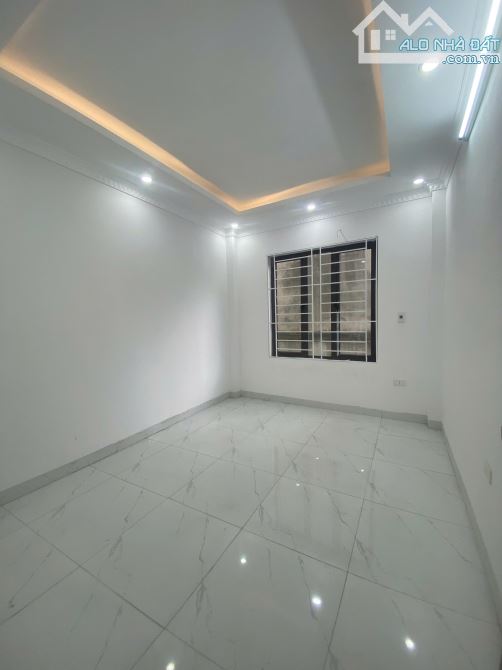 RẺ Nhất Dương Nội-Ngõ nông,ô tô đỗ gần-nhà 5 tầng-Cho thuê tốt-Không mua là hết - 6