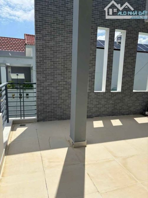 Bán nhanh nhà 1T3L có hầm để ô tô, mặt tiền đường Chu Mạnh Trinh, phường 8 - giá 16,5 tỷ - 6