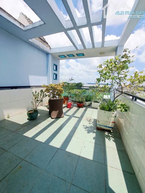 Nhà bán Hẻm Xe Hơi gần Mặt Tiền đường Hương Lộ 2, 61m2 4 TẦNG 5 PN, giá giảm - 6