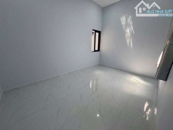 BÁN NHÀ TÂN PHÚ, TRẦN VĂN ƠN, 50M2 4.5X11, 2 TẦNG BTCT HẺM SẠCH SẼ, CHỈ HƠN 4 TỶ - 6