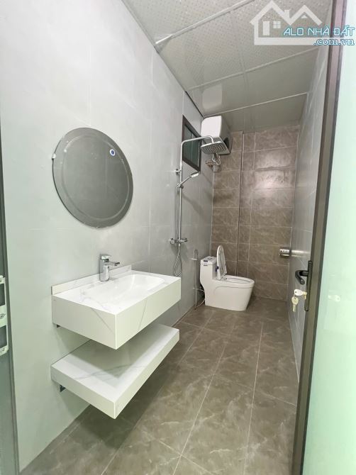 Bán căn nhà 3 tầng Trần Lãm có chỗ để oto - 6