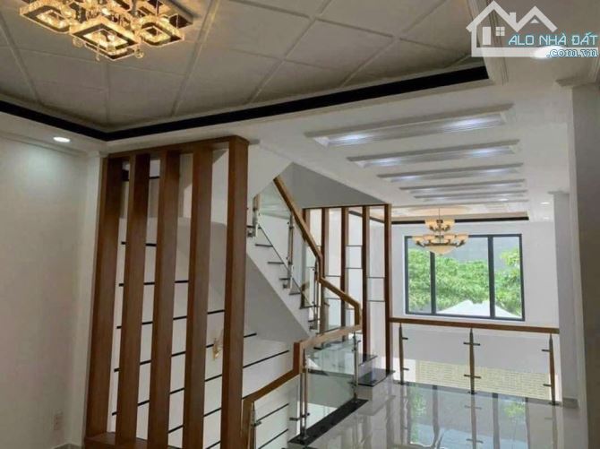 🏡 BÁN NHÀ SIÊU ĐẸP – 5 TẦNG, 56M², 4PN - ĐƯỜNG SỐ 1, P. LONG TRƯỜNG, Q.9 - 5.55 TỶ - 6