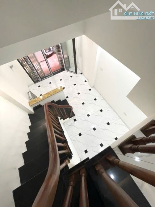 Bán nhà Mậu lương Kiến Hưng, 33m2.giá 5,38tỷ - 7