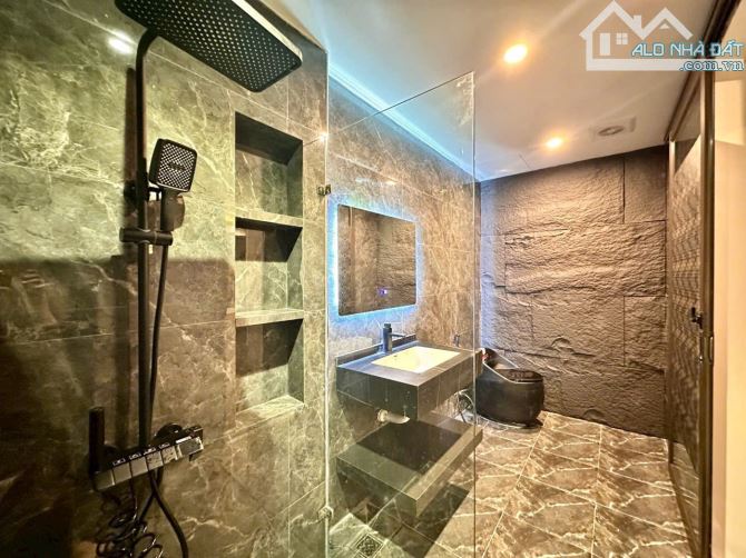 Bán nhà Hoàng Quý 52m 4 tầng giá 4 tỷ 990 ô tô cách nhà 10m - 7