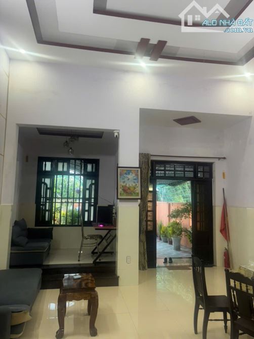 BÁN NHÀ GÁC LỮNG CẤP 3, Giáng Đông, Hoà Châu, Nay Hoà Xuân. Đường Ô tô giá 2290 tl - 7