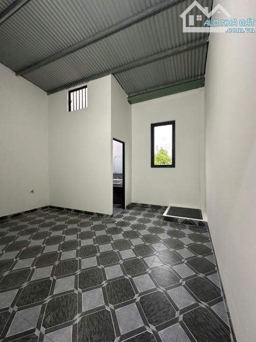 Nhà 1 trệt 1 lầu ngay khu dân cư cách Biện Hòa chỉ 10p di chuyển ,vừa hoàn thiện ,mới tinh - 7