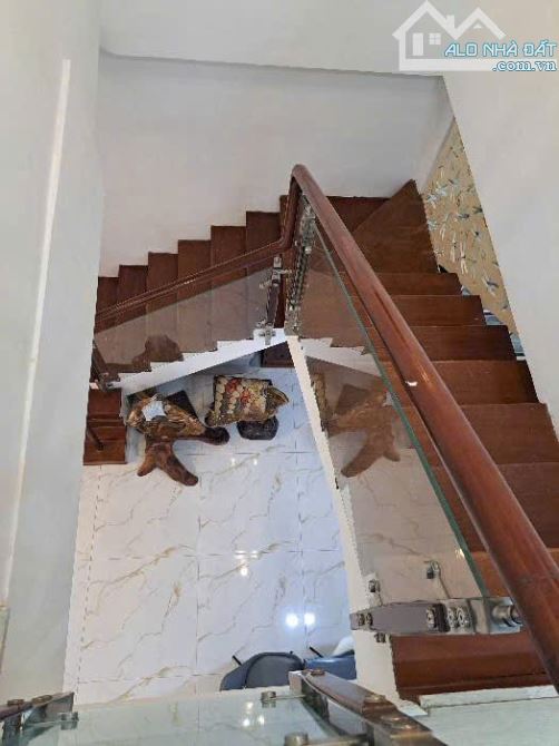 138m2 - Giá 16 tỷ - Ngang 8m - HXH Nguyễn Thị Thập kế chợ Tân Mỹ, Q7 - 7