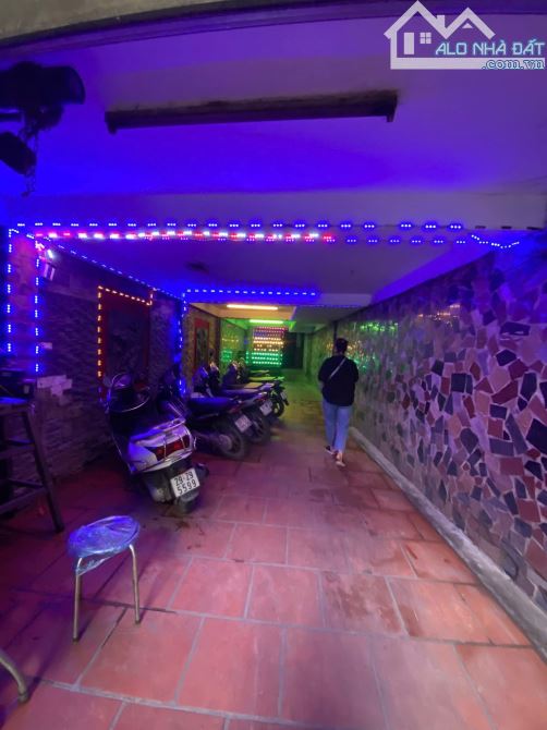 TÒA NHÀ 7 TẦNG THANG MÁY NẶT PHỐ TRIỀU KHÚC TÂN TRIỀU KINH DOANH KARAOKE SIÊU ĐẸP 170m 34 - 7