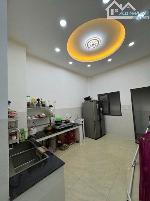 GIÁ RẺ GẤP 2 THỊ TRƯỜNG – CHỈ 100TR/1m2 – NGANG HIẾM 12M - NHÀ ĐẸP, MỚI TINH – DT KHỦNG - 7