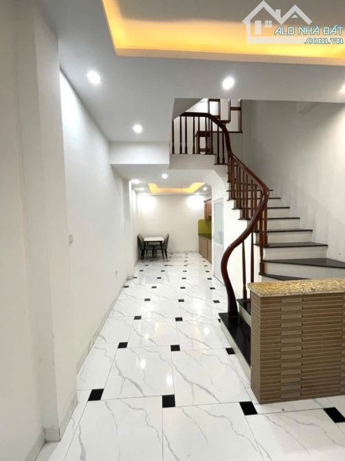 Bán nhà Mậu lương Kiến Hưng, 33m2.giá 5,38tỷ - 8