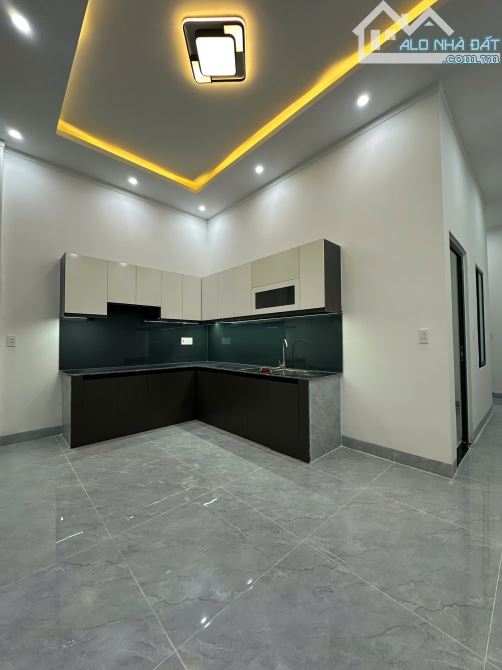Nhà 1 trệt 1 lầu ngay khu dân cư cách Biện Hòa chỉ 10p di chuyển ,vừa hoàn thiện ,mới tinh - 8