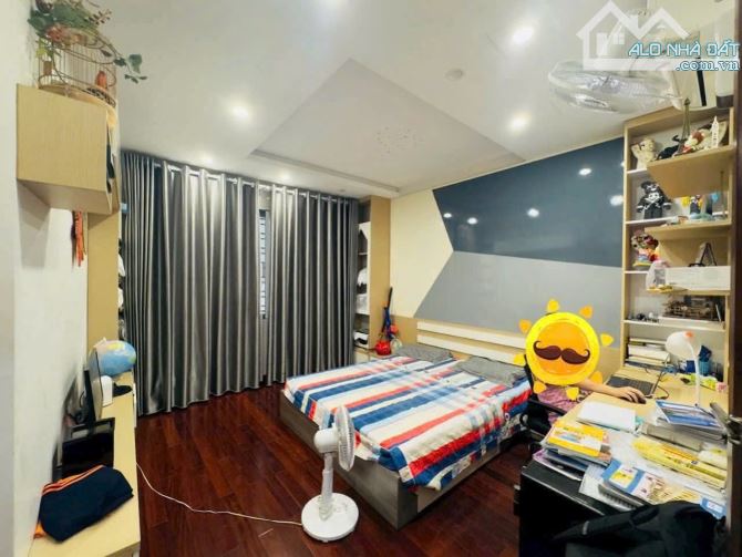 BÁN NHÀ PHÂN LÔ PHÂN LÔ LÊ HỒNG PHONG  -  Đường Phân Lô 12m _ Vỉa hè 2M - 8