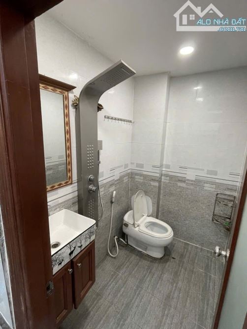 Bán nhà mặt tiền Nguyễn Thị Kiểu Quận 12 140m² 4,2 x18m - 1 lầu mới giá 3.75 tỷ vi bằng - 8