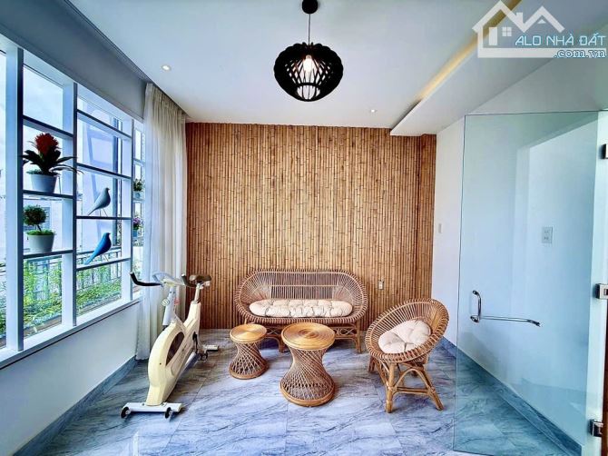 Nhà mới 5 tầng  Khu Phân Lô Đồng Bộ Nguyễn Tư Giản  P12 Gò Vấp  hẻm 8m 56m2 Giá 9.4 Tỷ - 8