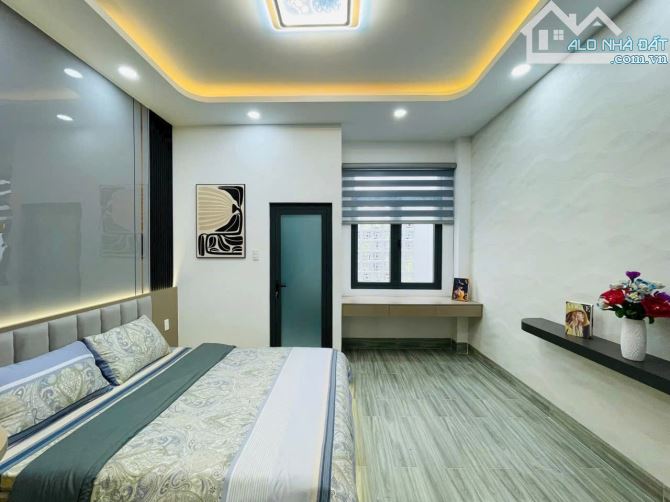 Bán nhà HXH 5m Bùi Quang Là, P12, GV, 3,8 x 13m, 5 tầng, giá: 6.4 tỷ TL - 8