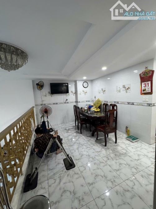 Bán nhà An Duingw Vương, An Lạc , Bình Tân , 5 tầng , ngang 9m4  giá 9.7  tỷ - 9