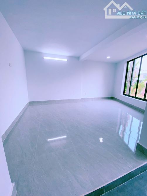 NP693 BÁN NHÀ MỚI 1 TRỆT 1 LẦU PHƯỜNG TAM HIỆP BH ĐN  DT : 6m x 13 m  Sổ  riêng thổ cư 100 - 9