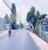 BÁN ĐẤT MẶT TIỀN Ở BÀ ĐIỂM DT LỚN.