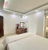 bán nhà mặt tiền nguyễn trọng tuyển hầm 4 tầng quận phú nhuận dtsd 576m2
